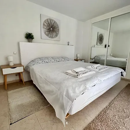 3min To The Beach 1 Bedroom Centre *